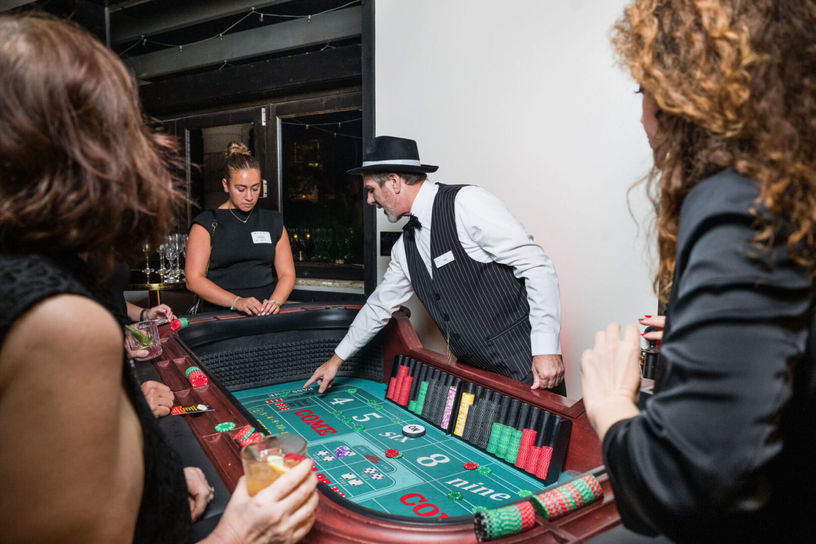 One man craps table